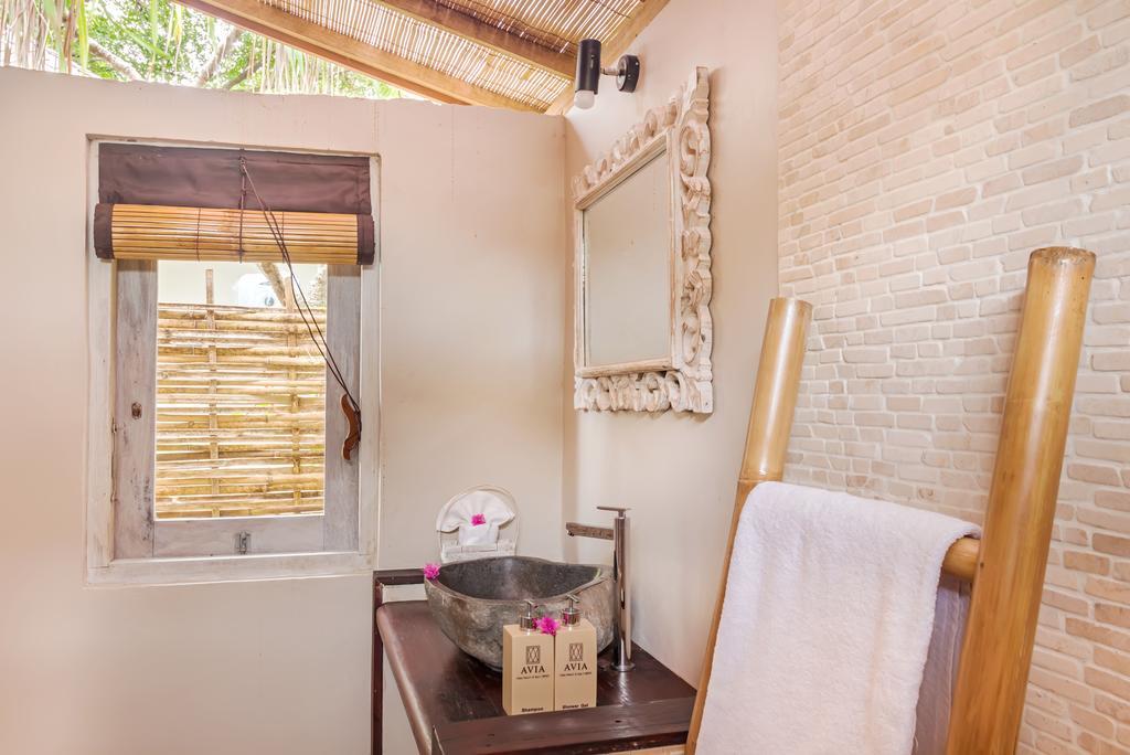 Avia Villa Resort Gili Meno Extérieur photo