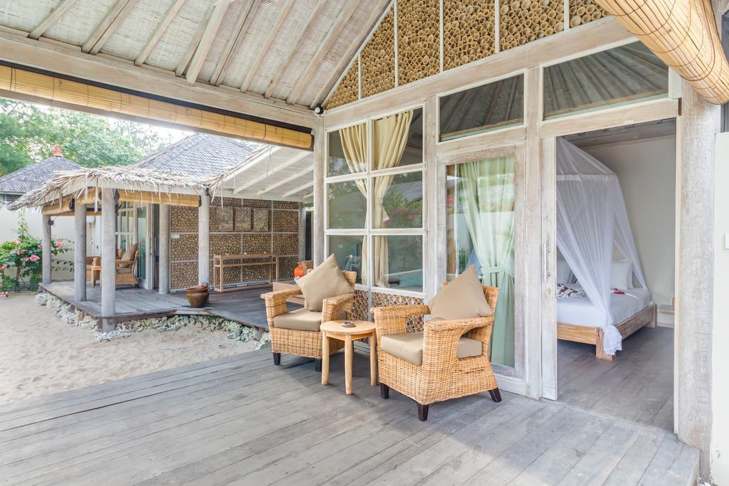 Avia Villa Resort Gili Meno Extérieur photo