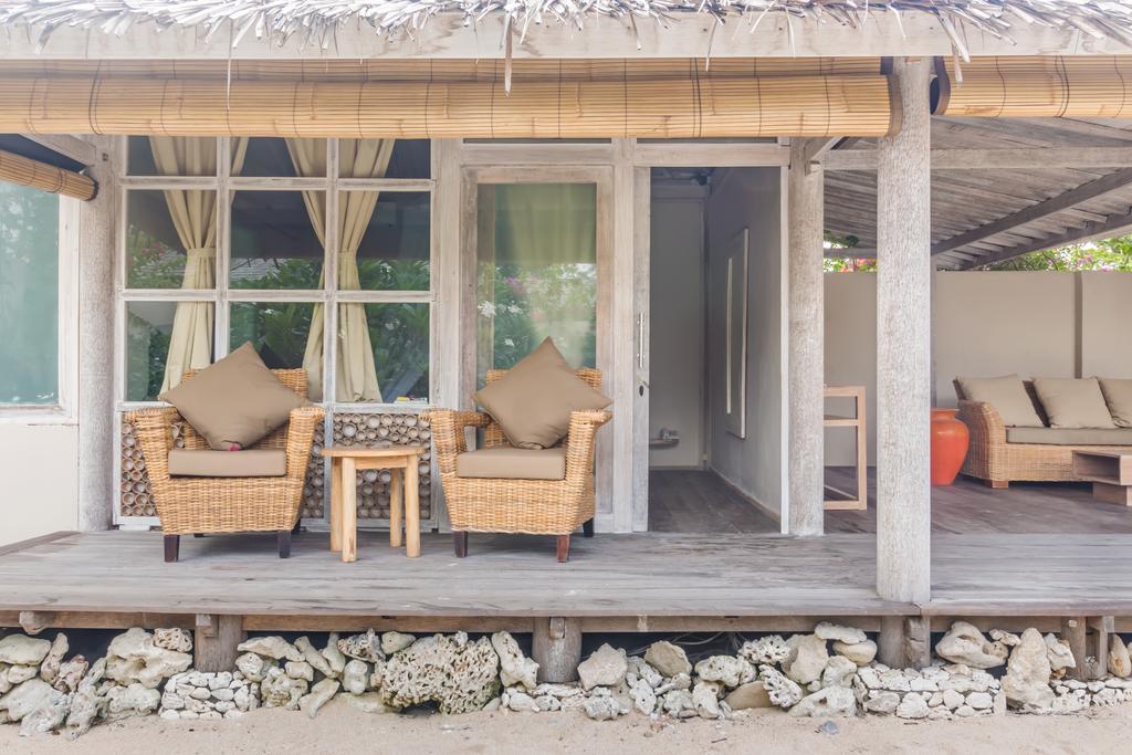 Avia Villa Resort Gili Meno Extérieur photo